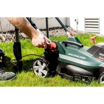 Акумуляторна газонокосарка Metabo RM 36-18 LTX BL 36 (18 В, 360 мм) (601716650)