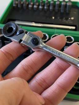 Трещотка мини 1/4" с шарниром TOPTUL 60 зубцов (исп. с FTDF0810) CHEV0811