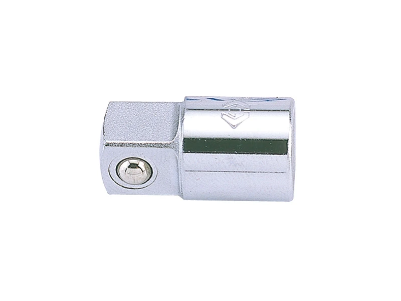 KING TONY Переходник с 1/4" на 3/8" | 2813