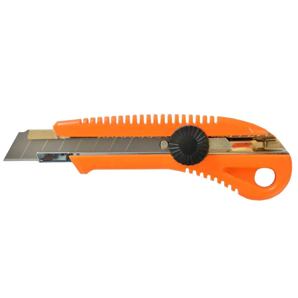 Ніж з обертовим фіксатором зміцнений 18мм Favorit | 13-215