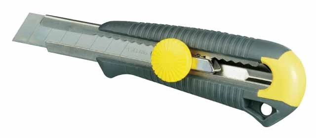 STANLEY 0-10-418 Нож 18мм сегментированное лезвие 165мм металлическая направляющая, фиксатор