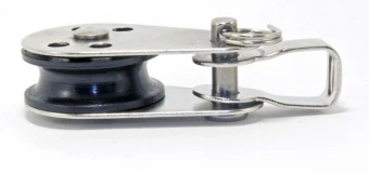Блок мини нержавеющий такелажный c мочкой 59 мм /// 8391