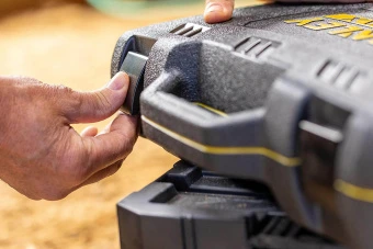 Набір інструментів STANLEY "FatMax", 1/4", 1/2", універсальний, 50 предметів. | FMMT82827-1