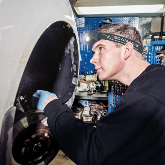 SCANGRIP Налобный фонарь I-View (С бесконтактным датчиком и длительным временем работы) | 03.6212