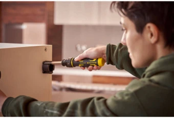 Викрутка - набір  FATMAX "Speed Drive" з заскочним механізмом в комплекті з 3-ма вставками.