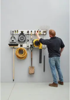 Набір стартовий підвісної системи зберігання STANLEY "Track Wall", 20 предметів | STST22000-1