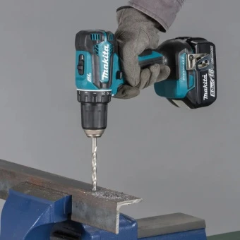 Акумуляторний дриль-шуруповерт Makita DDF485RFJ (18 В, 2х3 А*год, 50 Н*м)