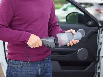 Пилосос автомобільний BLACK+DECKER, 12 В (автомережа),повітряна потужність 8.5 аВт