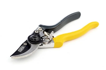 Секатор обводной 210мм СИЛА