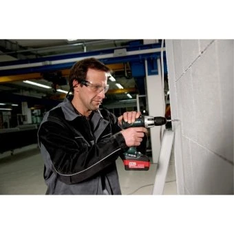 Акумуляторний ударний шуруповерт Metabo SB 18 LT Mobile Workshop (18 В, 2х2 А*год) (602103600)