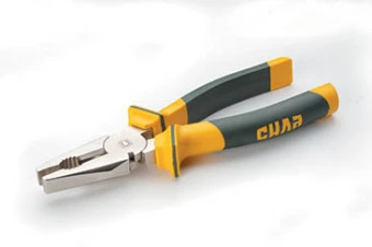 Плоскогубцы обрезиненные 180мм СИЛА