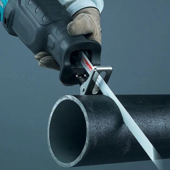 Шабельна пила Makita JR3070СT (1.5 кВт)