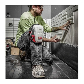 Milwaukee Наколенники Premium, не оставляющие следов // 4932478139