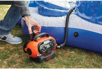 Компресор автомобільний акумуляторний BLACK + DECKER, Li-Ion, 18 В, вага 2 кг, без акумулятора