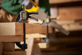 STANLEY FMHT0-83238 Струбцина "FatMax XL" быстрозажимная, макс. размер: 150мм - 390мм, давление 270к