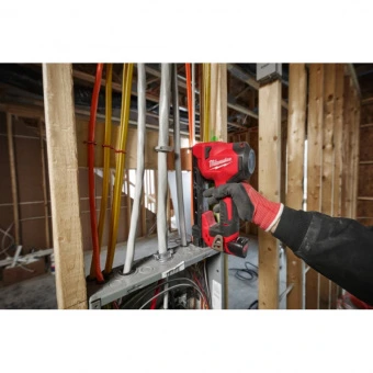 MILWAUKEE Степлер скобозабивной аккумуляторный M12 BCST-0 | 4933480488