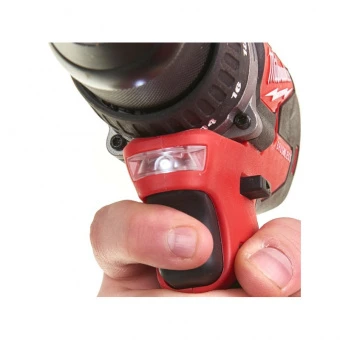 MILWAUKEE Дрель- шуруповерт аккумуляторная ударная M18CBLPD-502C крут.мом. 60Нм | 4933464558