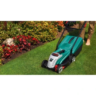 Акумуляторна газонокосарка Bosch Rotak 32 LI (36 В, 4 А*год, 320 мм) (0600885D06)