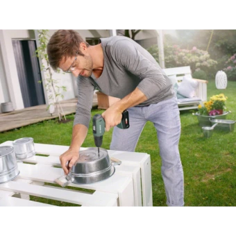 Акумуляторний дриль-шуруповерт Bosch UniversalDrill 18 (18 В, 1.5 А*год) (06039C8004)