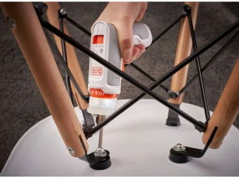 Акумуляторна викрутка  BLACK+DECKER 3,6 В, 180 об/хв, 5.5Нм,стандарт с LED подсветкой