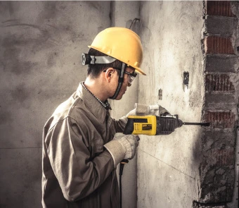 STANLEY STHR202K Перфоратор 2 кг горизонтальный, SDS-Plus, 620 Вт, 2 режима, 1,34 Дж в кейсе