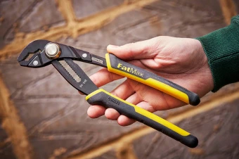 STANLEY 0-84-649 Захват "Кобра" 304х75мм FatMax® с механизмом PushLock™