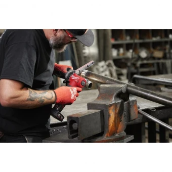 MILWAUKEE Ленточная шлифовальная машина 13мм M12 FBFL13-402В | 4933480961