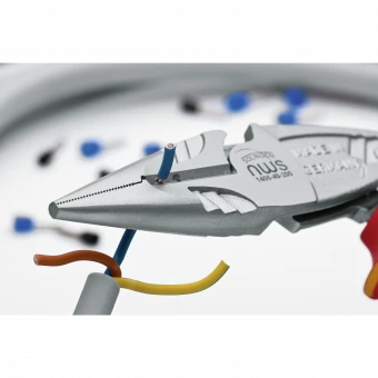 NWS  Плоскогубці комбіновані "Ergo Multi" з ізольов. ручками VDE до 1000 В: вигнуті 45°, L= 200 мм |