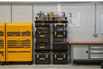 Настінні кронштейни для кріплення ящиків TOUGHSYSTEM DeWALT, 180х65х32,9 см | DWST1-75694