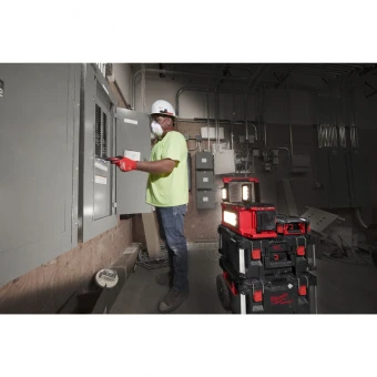 MILWAUKEE Ліхтар світлодіодний акумуляторний PACKOUT , M18 POALC-0 | 4933478120