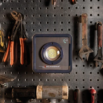SCANGRIP Прожектор переносной 1000 lumen NOVA MINI for Life | 03.6200