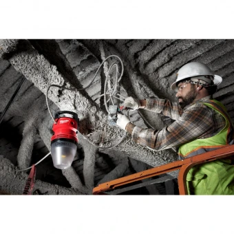 MILWAUKEE Высокомощный фонарь HOBL 7000 4933464126 | 4933464126