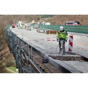 Відбійний молоток Bosch GSH 27 VC Professional (2 кВт, 62 Дж) (061130A000)