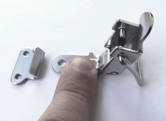 Нержавеющая чемоданная защелка M 8053 B, SWL = 0,5 kN