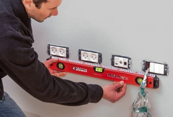 Рівень будівельний з лінійкою 80см KAPRO (770kr)