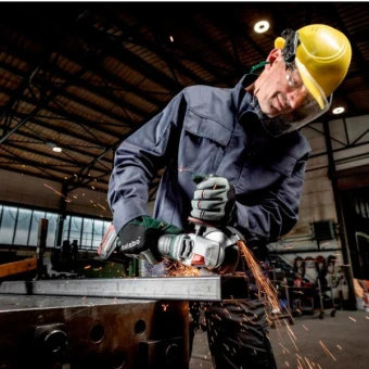 Акумуляторна безщіткова болгарка Metabo WB 18 LT BL 11-125 Quick (2х18 В, 8 А*год, 125 мм) (61305481