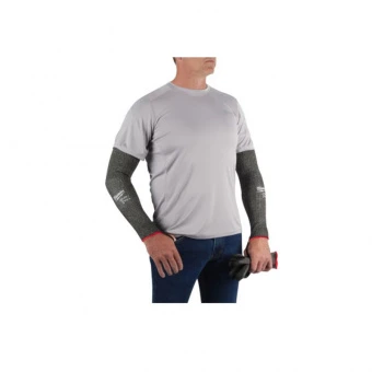 MILWAUKEE Нарукавник сірийз опором порізам 5 рівня, 45см | 4932479937