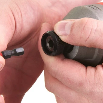 MILWAUKEE Гвинтокрут акумуляторний 1/4" HEX , M18 CBLID-0, 180Нм | 4933464476