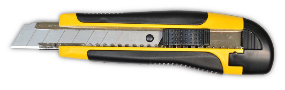13-230 Нож усиленный 18 мм, резиновая ручка
