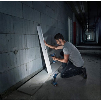 Дриль-шуруповерт Bosch GSR 180-LI Professional (18 В, 2х2 А*год) (06019F8109)