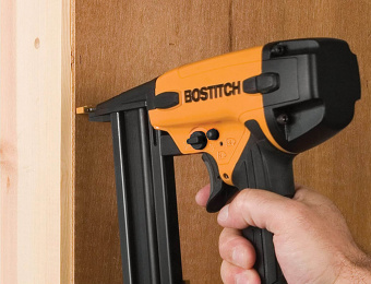 Пістолет скобозабивний BOSTITCH, пневматичний, тип кріплення "SX",4-16 мм | SX1838-E