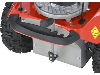 Підмітальна машина бензинова YATO: двигун- 3,5 кВт, зона підмітання- 1 м, швидкість- 0,7- 1,2 м/с