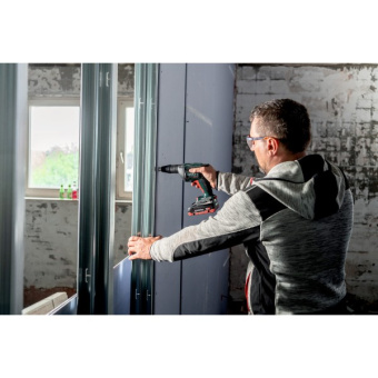 Акумуляторний шуруповерт для гіпсокартону Metabo TBS 18 LTX BL 5000 (18 В, без АКБ, 6 Н*м) (62006384