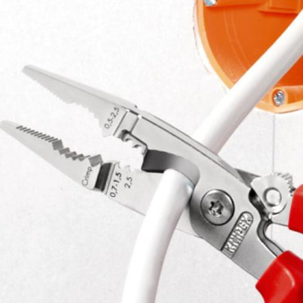 KNIPEX Електромонтажные клещи фосфатированные, черного цвета 200 мм 13 92 200 | 13 92 200