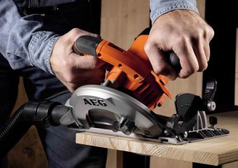 Пила дискова мережева AEG : 1.2 кВт, диск Ø=165/20 мм, нахил- 50°, глибина- 54 мм, в сумці DW