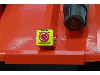 Подрібнювач гілок бензиновий YATO 9 кВт двиг- 420 см3 для гілок максим. Ø= 15 см, бак- 6,5 л,