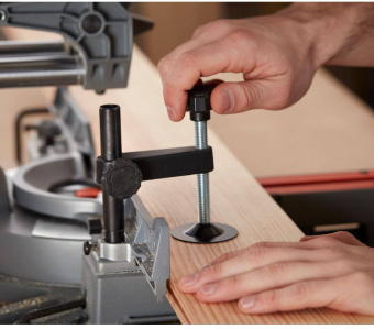 Пила торцювальна мережева BLACK+DECKER, 2100 Вт, диск 254х30 мм, 5000 об/хв, XPS, вага 18.5 кг