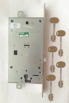 Замок врезной сувальдный Mottura 54797 D Правый