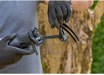 Шабельна пила мережева BLACK + DECKER, 750 Вт