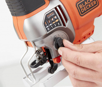 Пила лобзикова мережева BLACK+DECKER, 650 Вт, 1000 - 3100 ход/хв